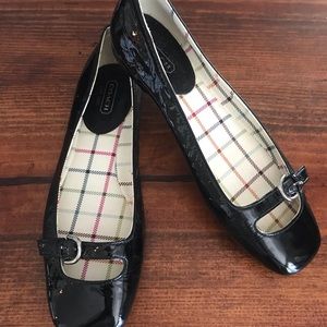 Coach: Ellyce Flats 6.5B